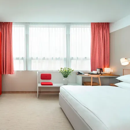 Otel Altus Old Town - Destigo Poznan