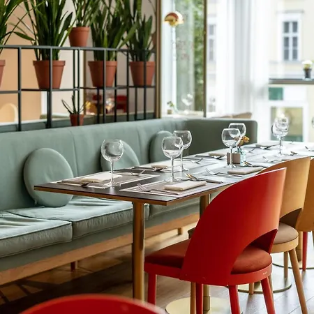 Altus Old Town - Destigo Otel 3*