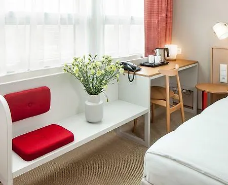 Otel Altus Old Town - Destigo 3*