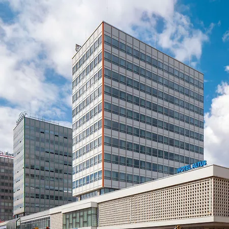 Altus Old Town - Destigo 3* Poznan