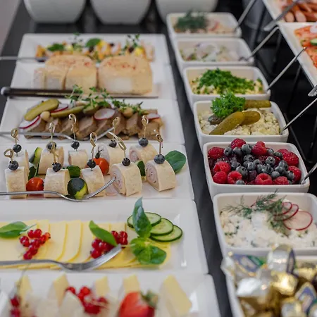 Altus Old Town - Destigo Otel