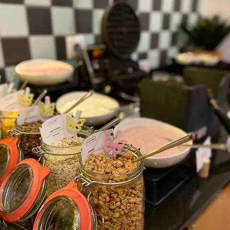 Altus Old Town - Destigo Poznaň