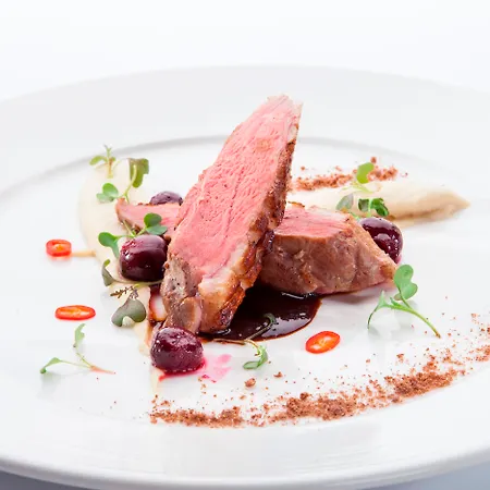 Altus Old Town - Destigo 3*