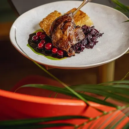 Altus Old Town - Destigo Hotel