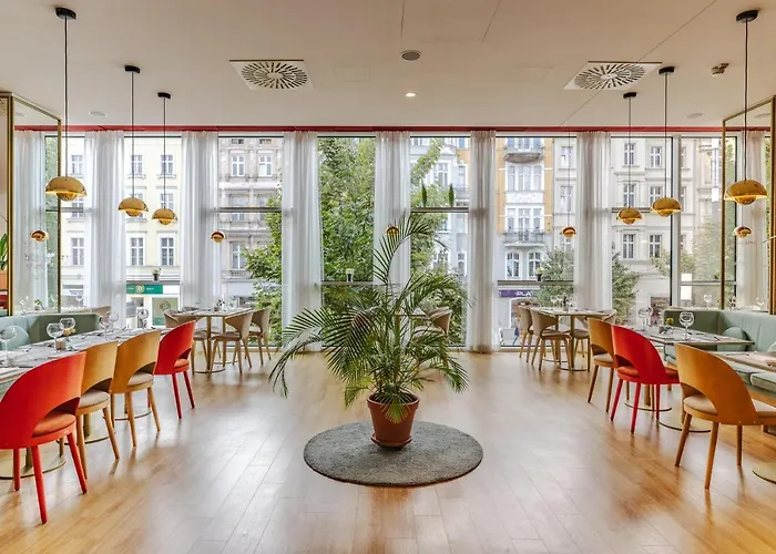 Altus Old Town - Destigo 3* Poznań